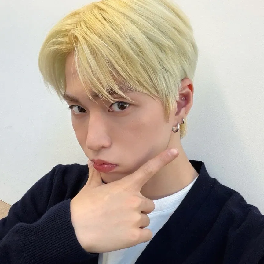 Behind-the-scenes cut of Seunghan
