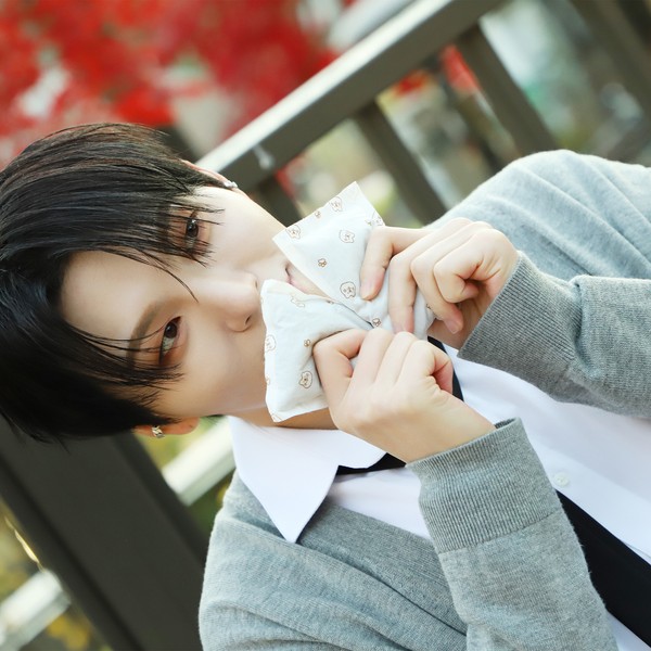 팬들이 사랑하는 희찬 (다크비)의 인기 프로필 사진