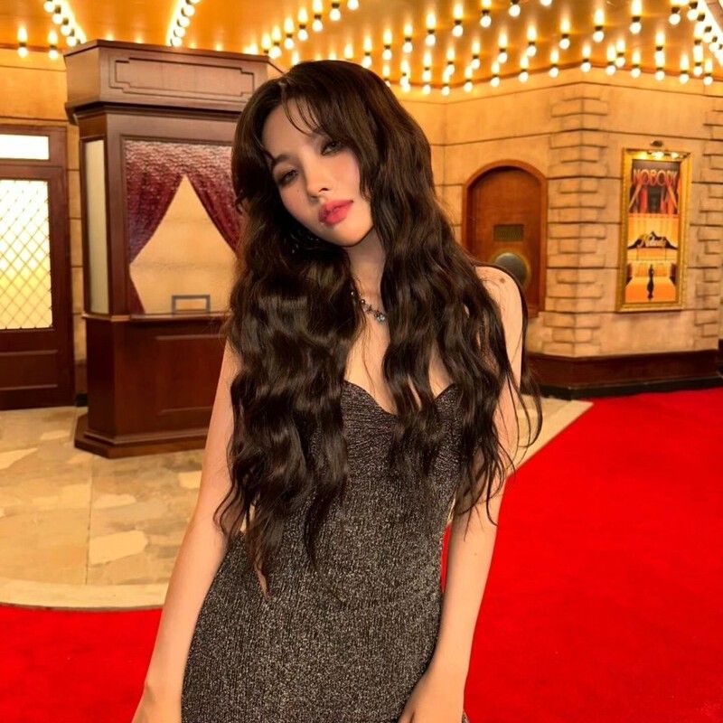 Latest photo of Soyeon (i-dle)