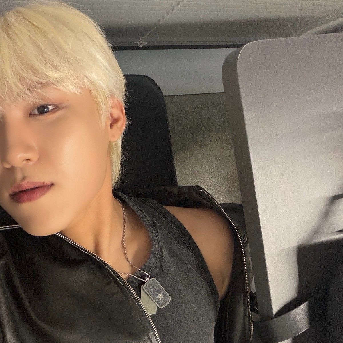 朴佑镇 (AB6IX)的最新活动照片