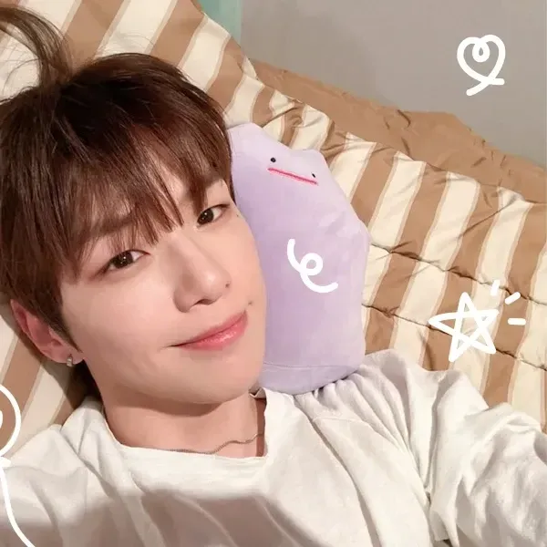 강다니엘의 비하인드 컷