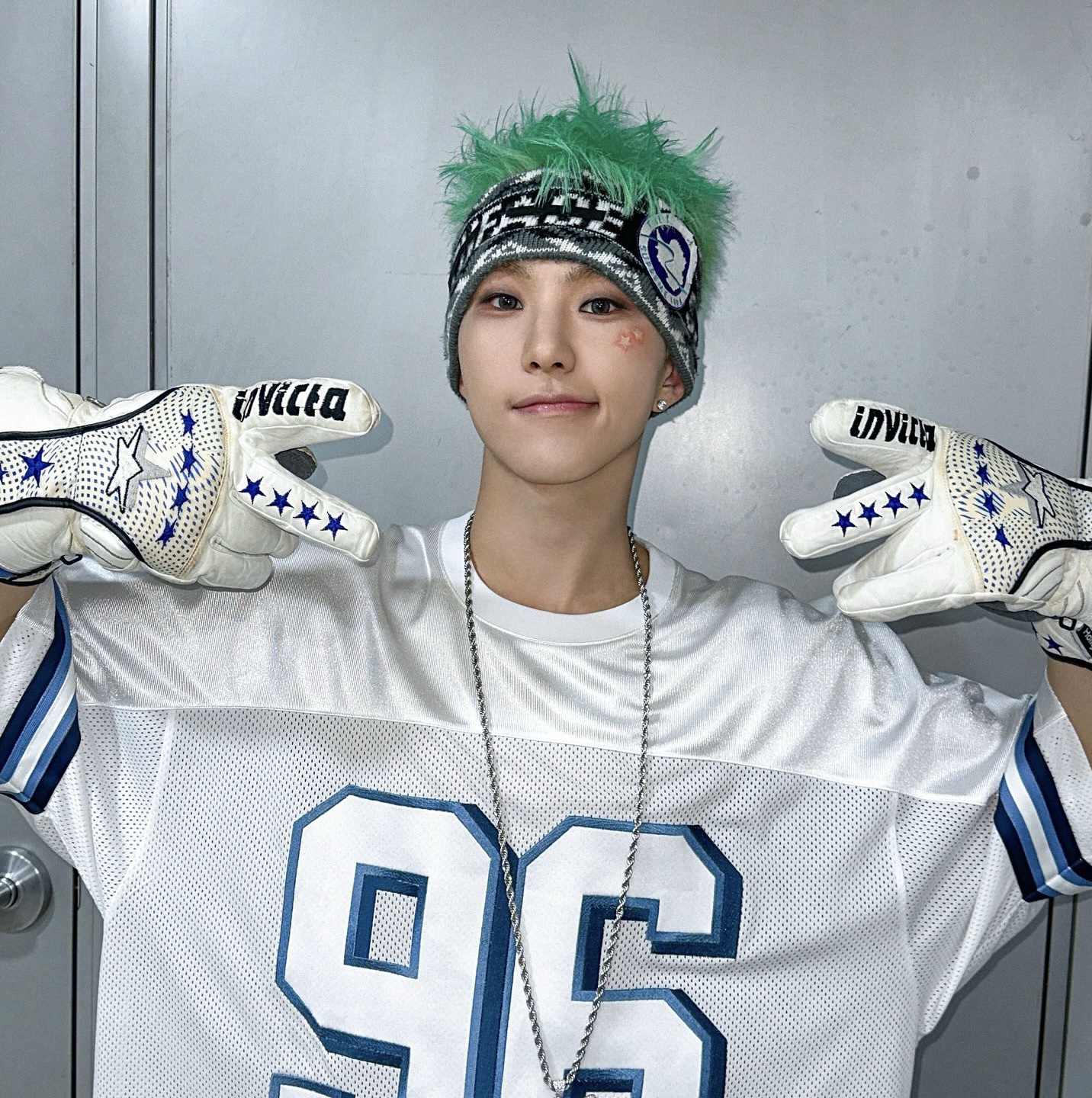 Latest photo of Hoshi (SEVENTEEN)