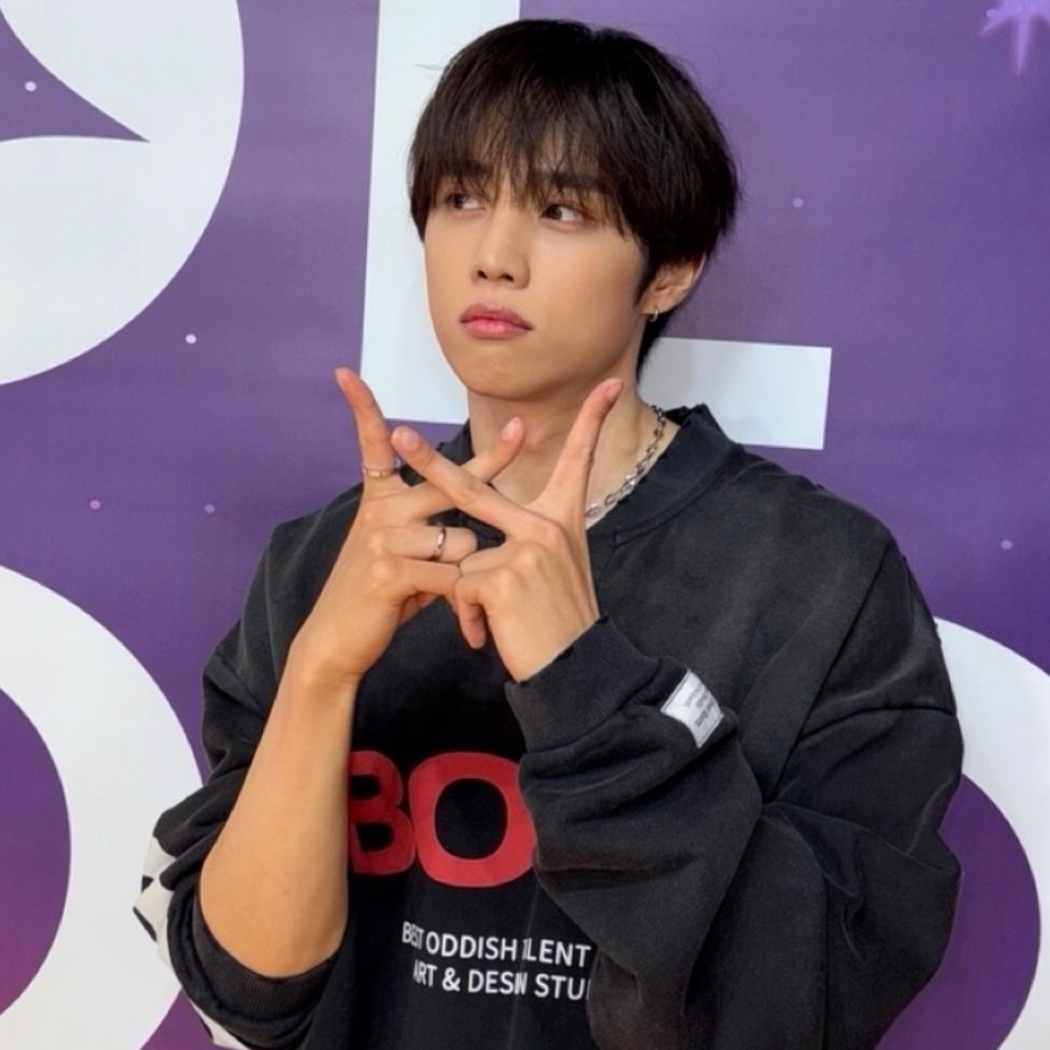 Behind-the-scenes cut of Sunwoo (THE BOYZ)
