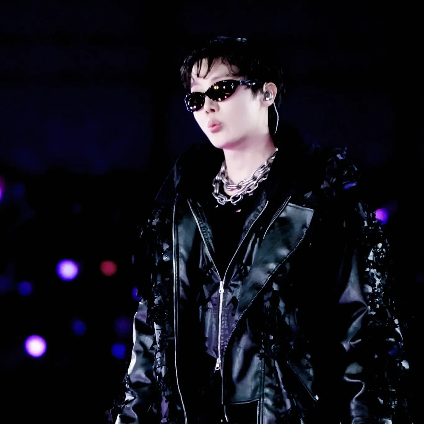 Foto terbaru j-hope (BTS)
