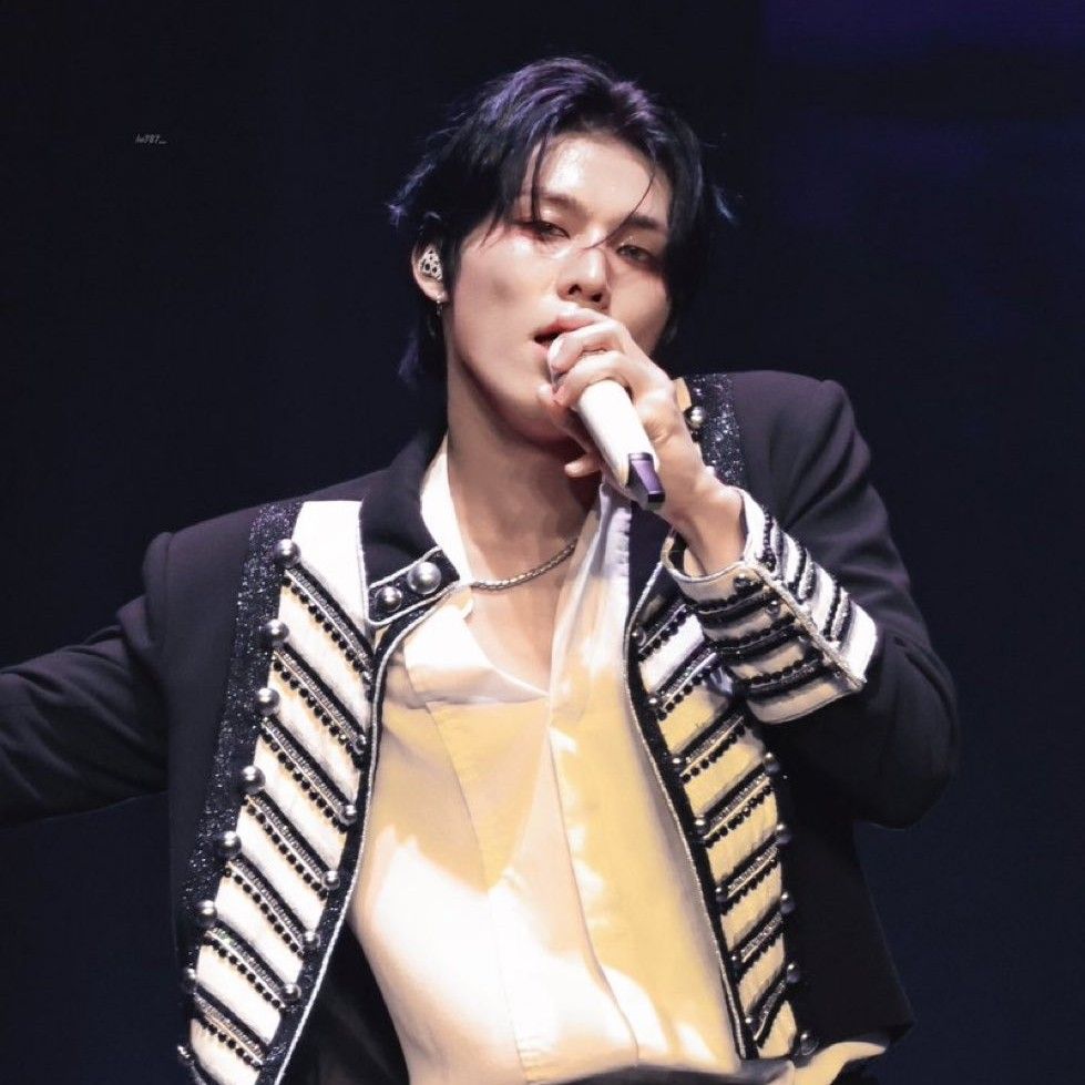 朴炡禹 (TREASURE)的最新照片