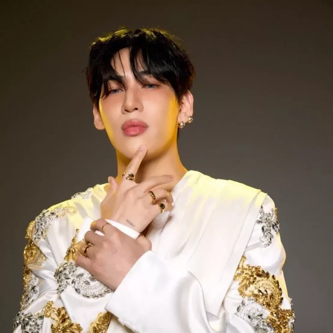 Latest photo of Bambam (GOT7)