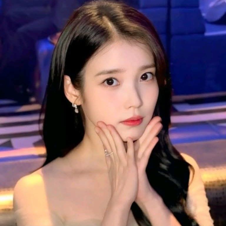 아이유의 최신 사진