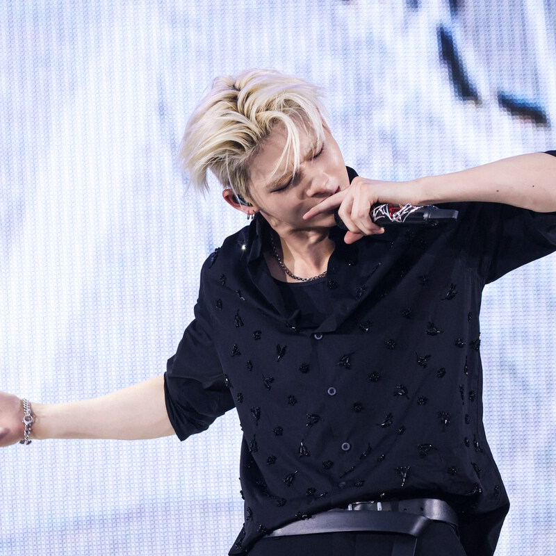 Latest photo of NI-KI (ENHYPEN)