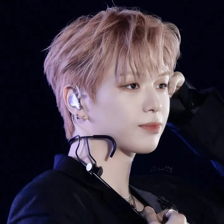 Foto aktivitas terbaru Kang Daniel