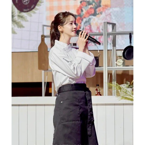 Signature photo of Yoona (Girls' Generation) capturing their charm