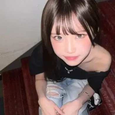 宋河英 (fromis_9)粉絲拍下的瞬間