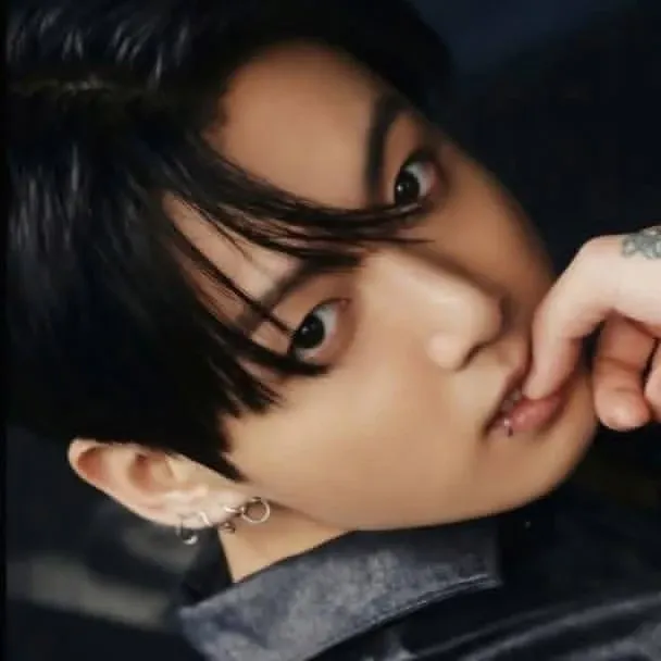 Momen yang diabadikan oleh penggemar Jungkook (BTS)