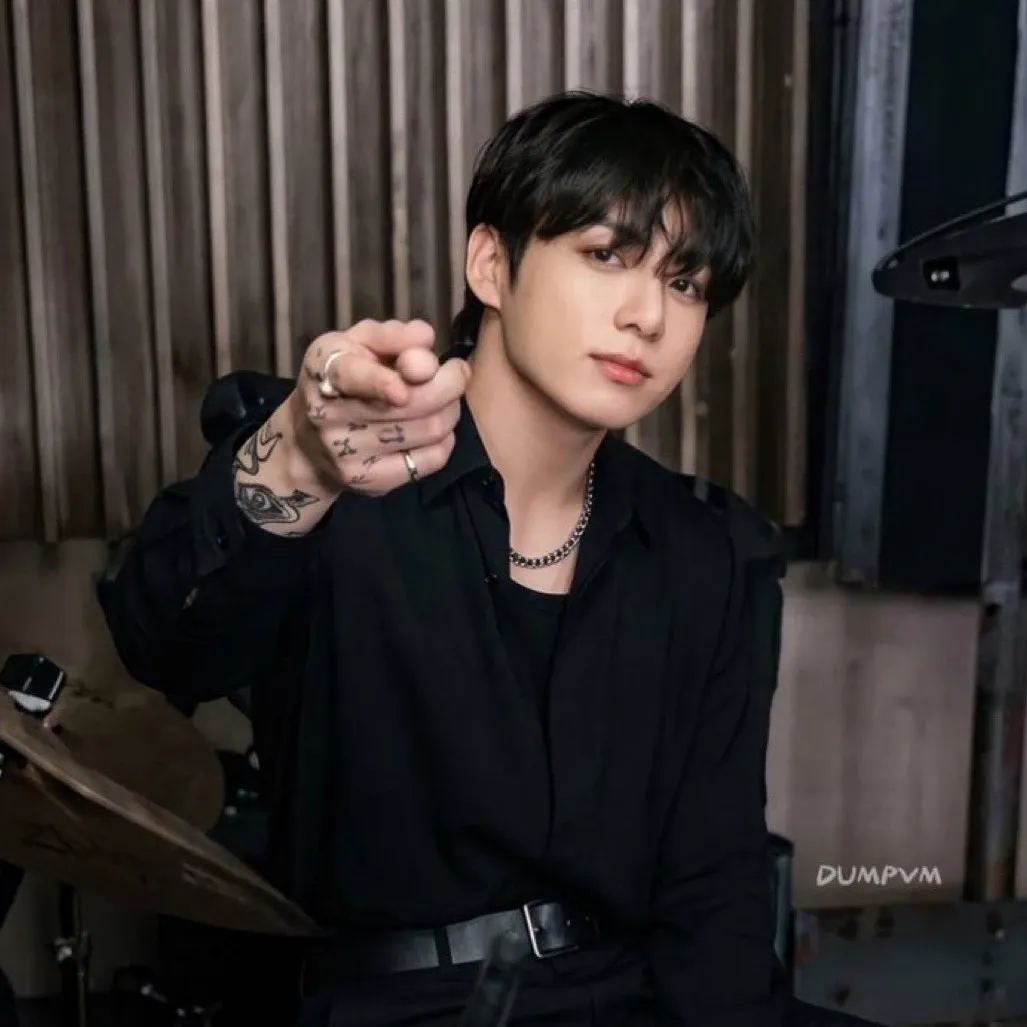 Momen yang diabadikan oleh penggemar Jungkook (BTS)