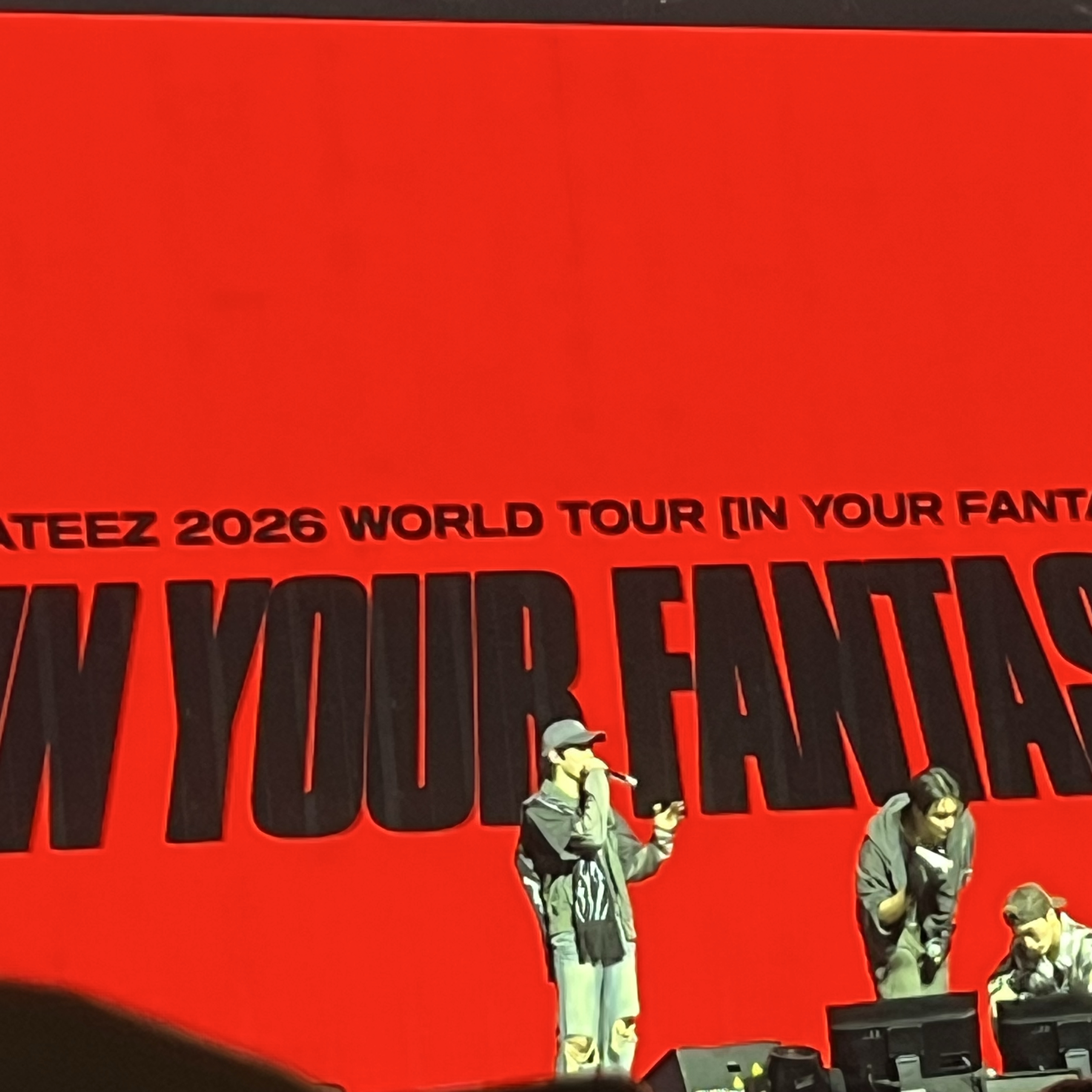 에이티즈의 비하인드 컷