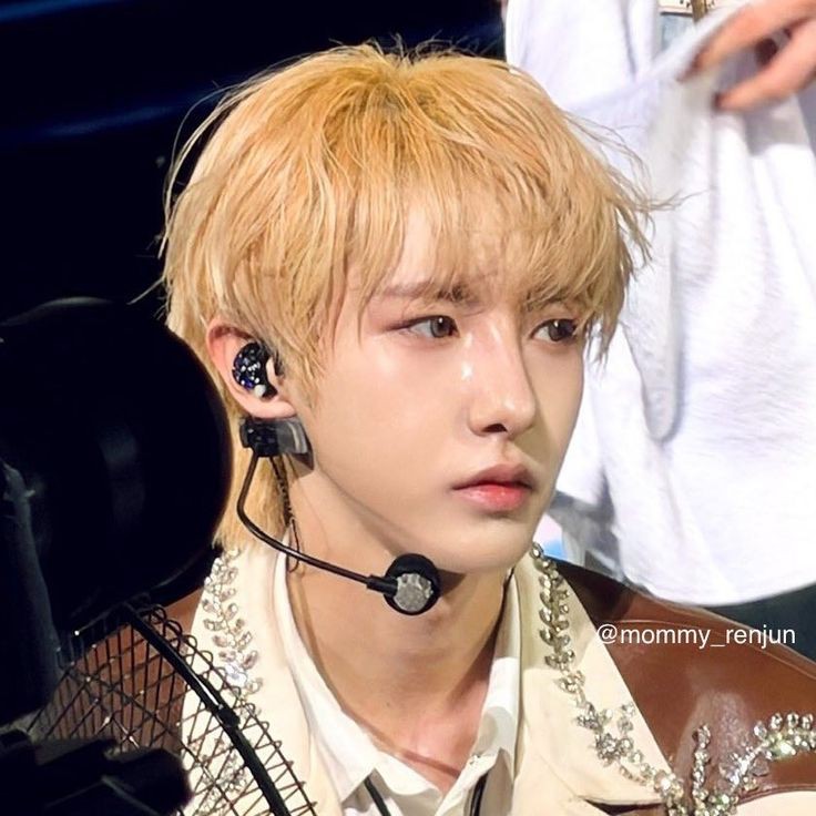 Behind-the-scenes cut of Renjun (NCT DREAM)