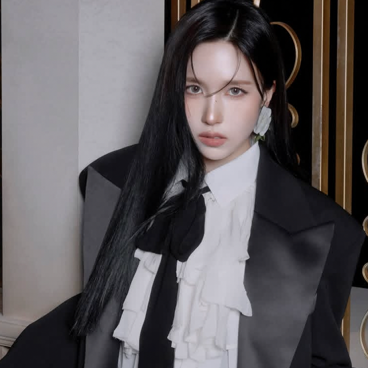 Mina (TWICE)的幕後花絮