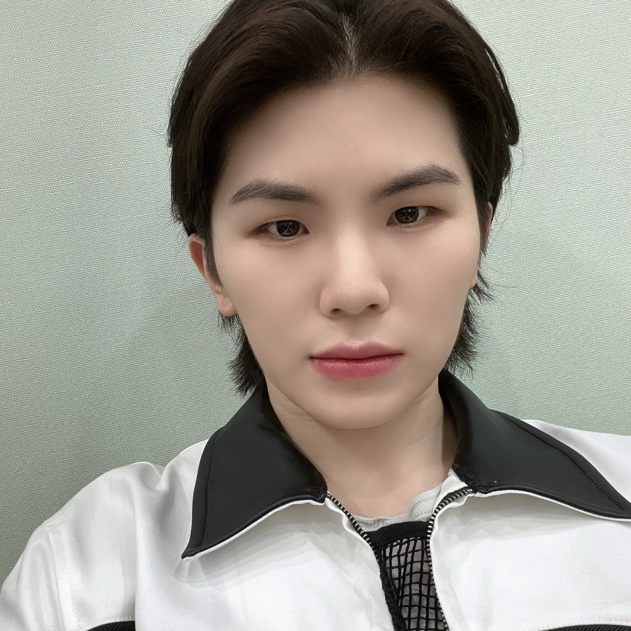 Recent activity shot of Woozi (SEVENTEEN)