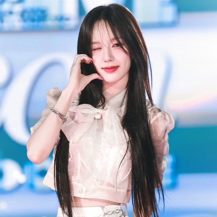 Latest photo of izna