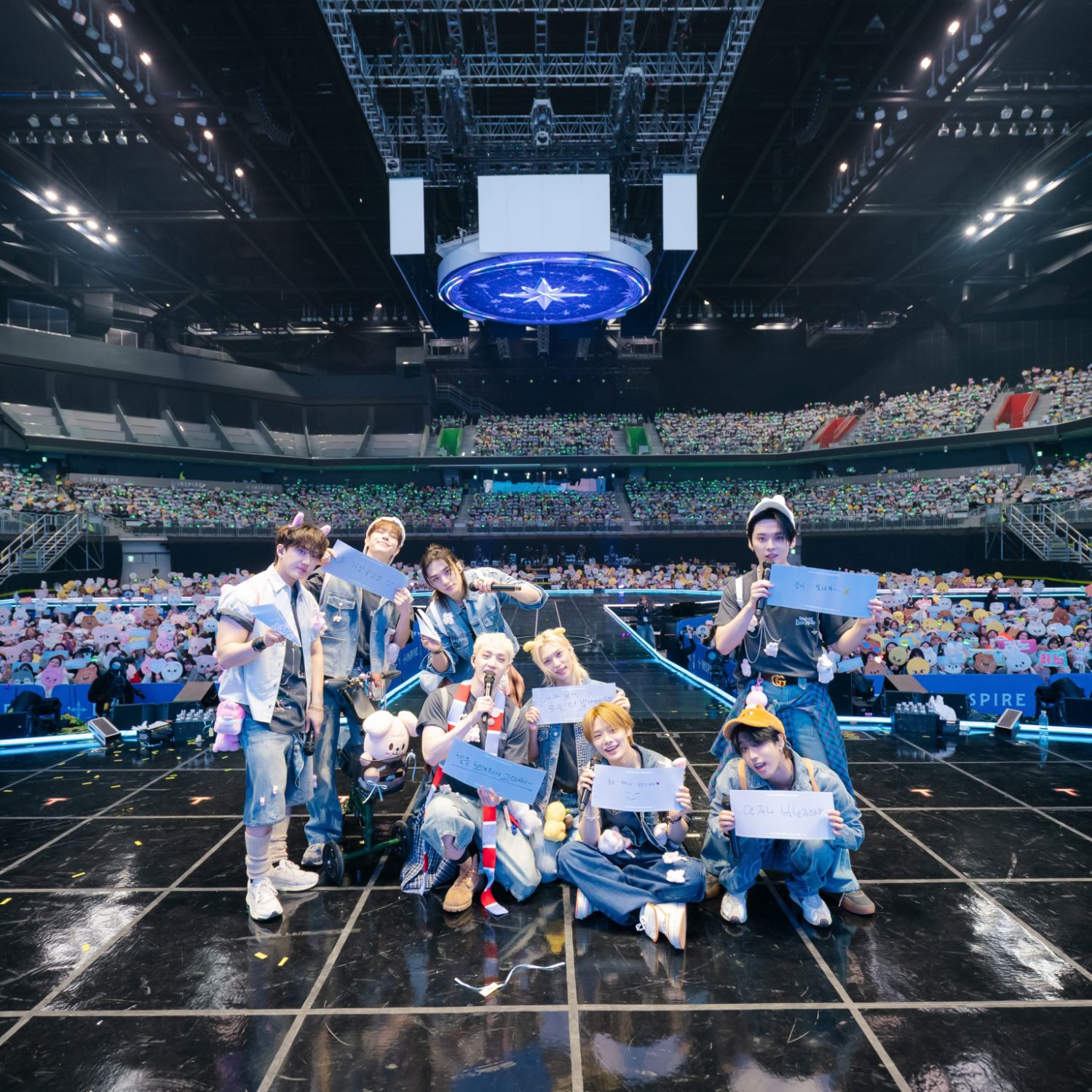 Stray Kidsの舞台裏ショット