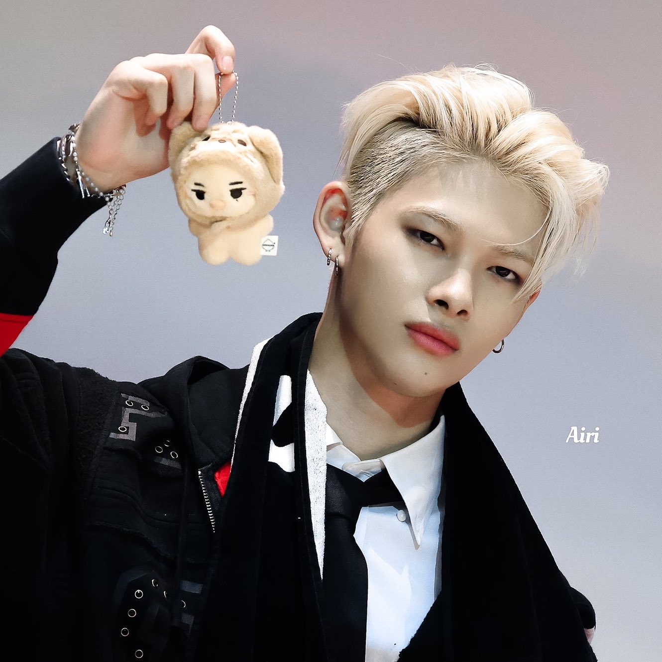 Recent activity shot of NI-KI (ENHYPEN)