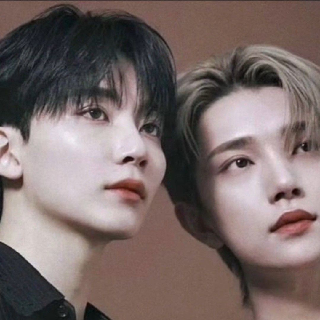 Foto terbaru SEVENTEEN