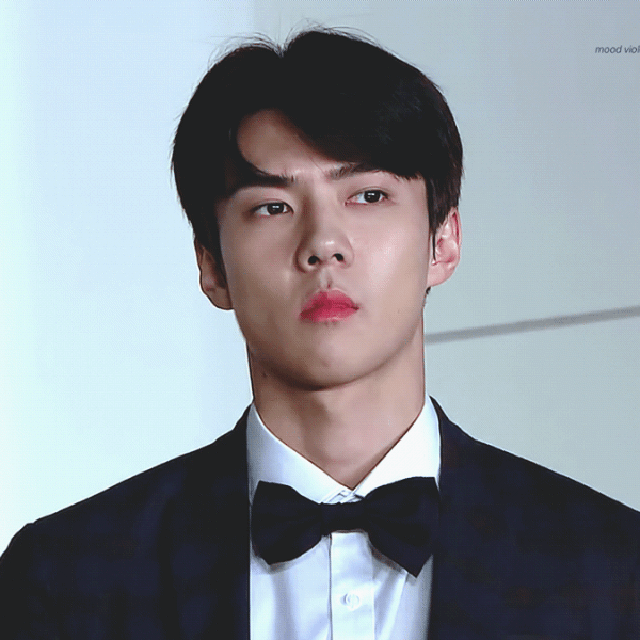 세훈 (EXO)의 최신 사진