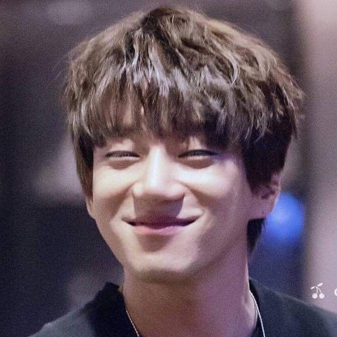 A moment captured by Hwang Chiyeol's fan