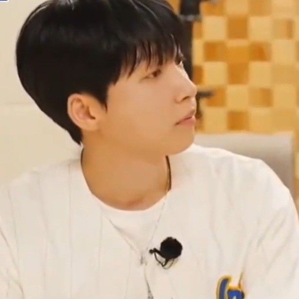 Latest photo of Jeong Sewoon