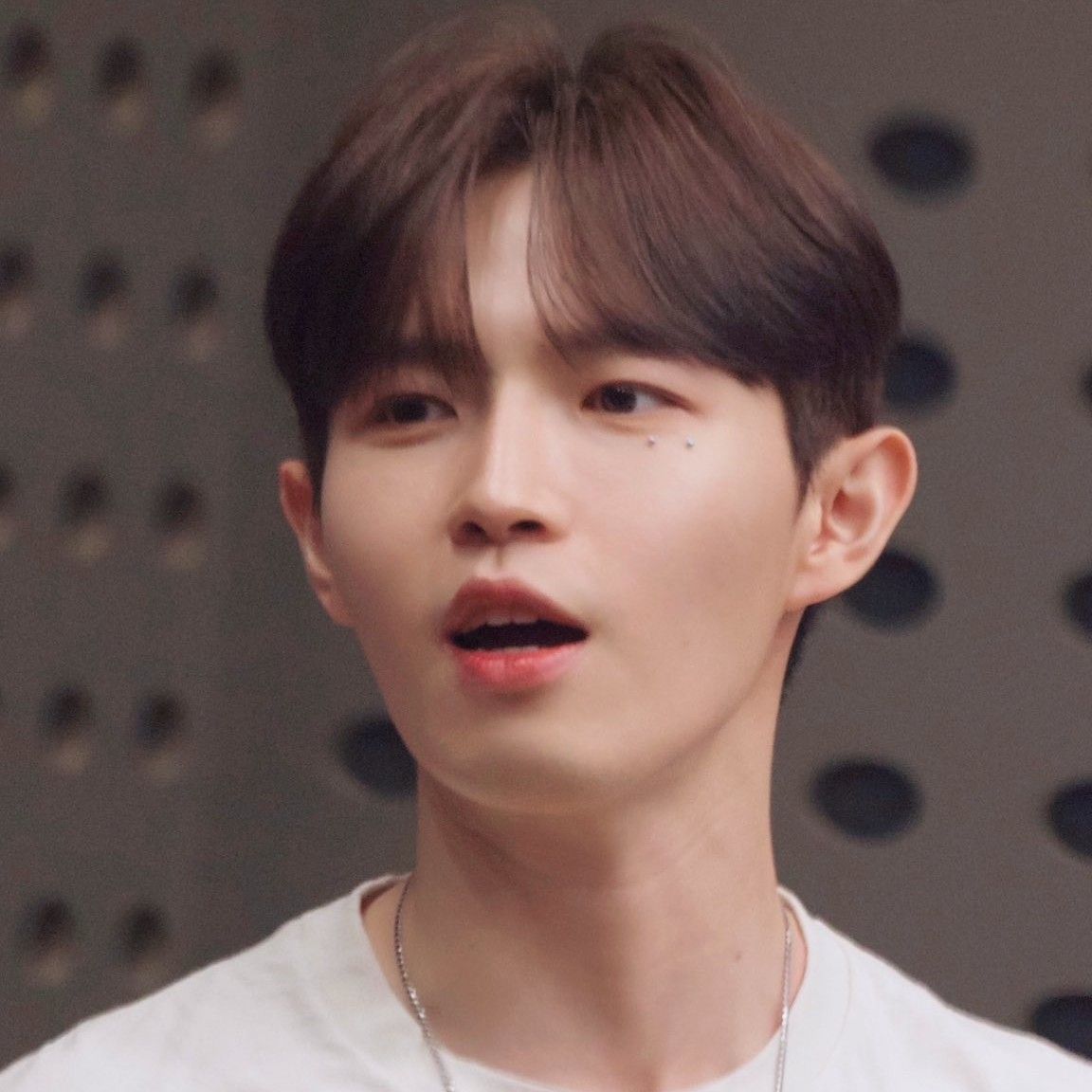 김재환의 비하인드 컷