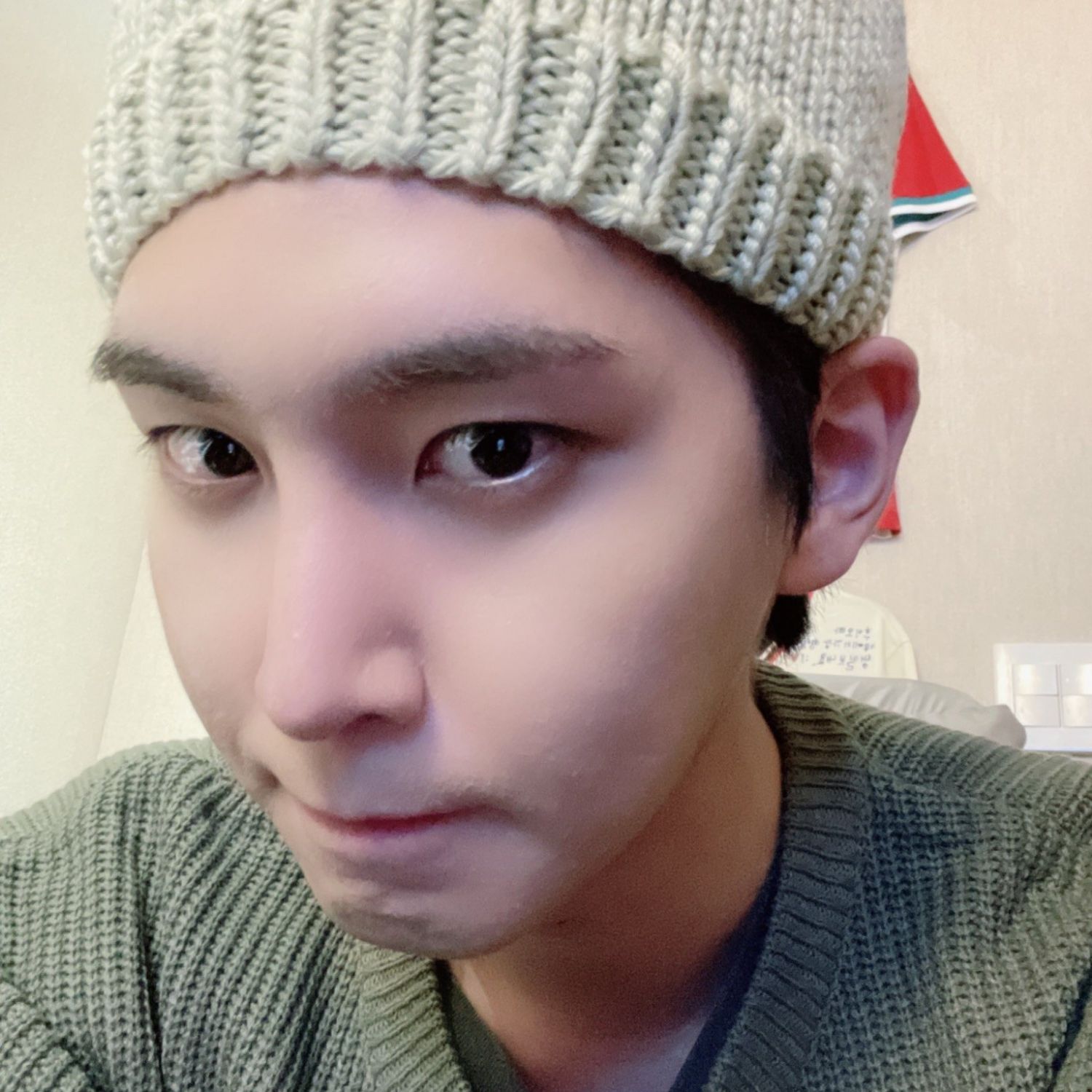 Behind-the-scenes cut of Shinwon (PENTAGON)