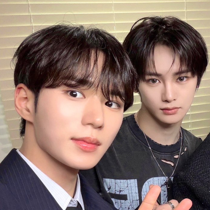 Behind-the-scenes cut of Kim Junseo (ALPHA DRIVE ONE)