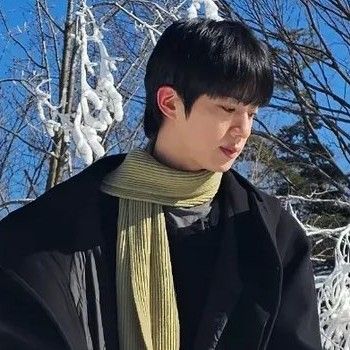 Potret di balik layar Jin (BTS)