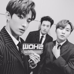 Foto terbaru SEVENTEEN