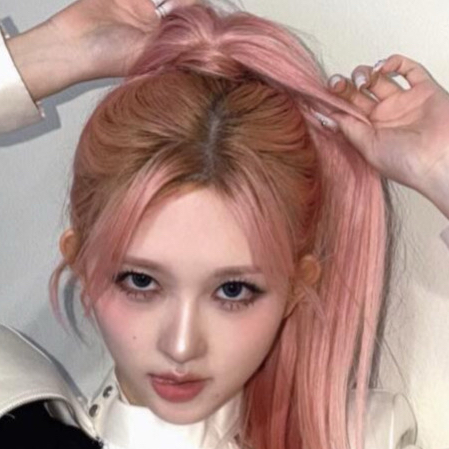 Gaeul (IVE)粉丝拍下的瞬间