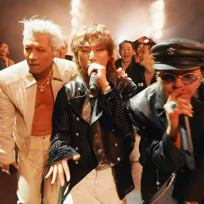 G-DRAGON (BIGBANG)的最新活动照片