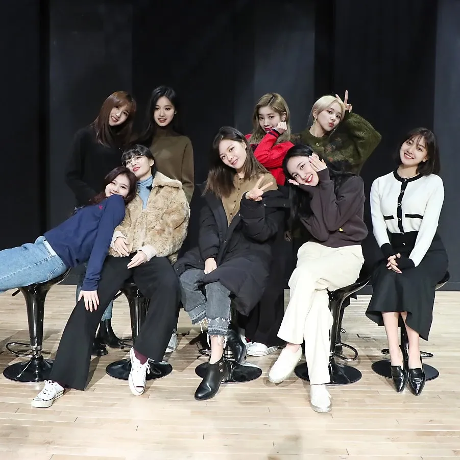TWICE의 최신 사진