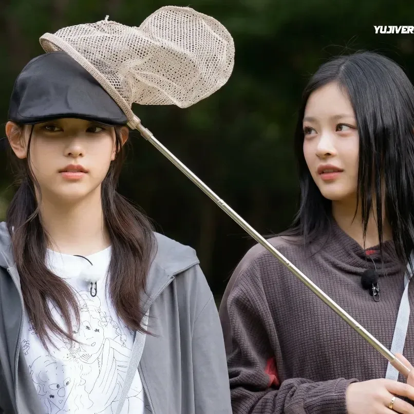 Behind-the-scenes cut of NewJeans