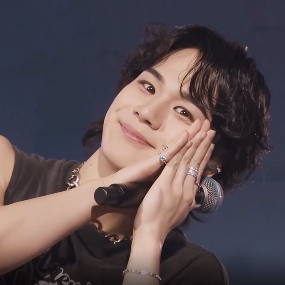 A moment captured by Mamehara Issei (JO1)'s fan