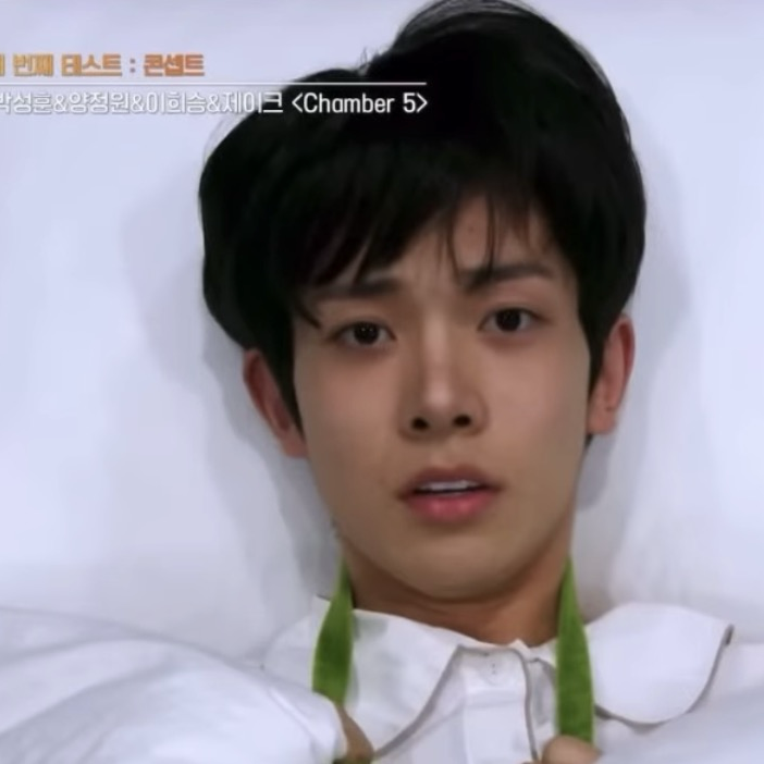 Behind-the-scenes cut of Heeseung (ENHYPEN)