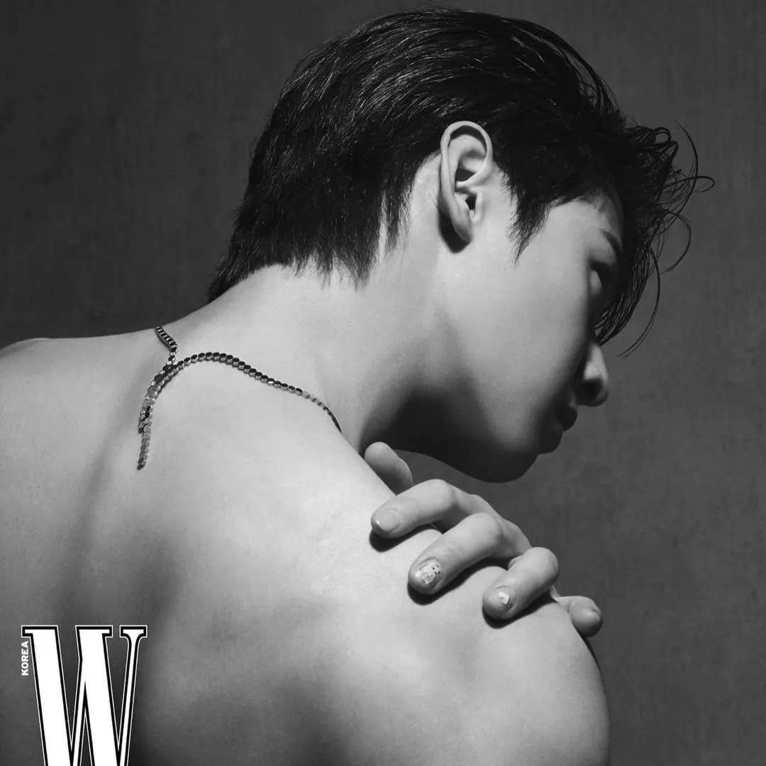Latest photo of Eunwoo (ASTRO)