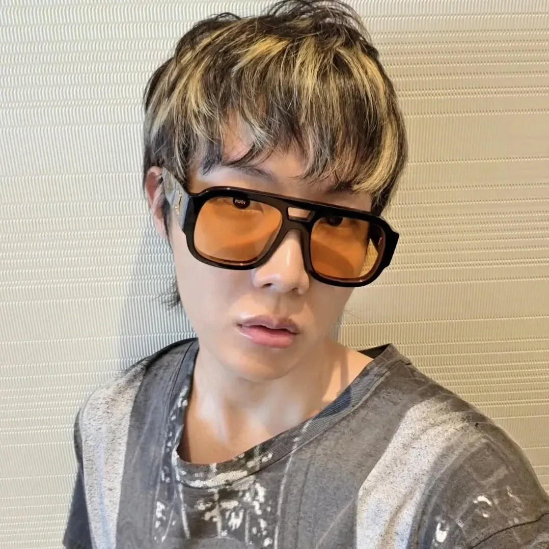 Momen yang diabadikan oleh penggemar j-hope (BTS)