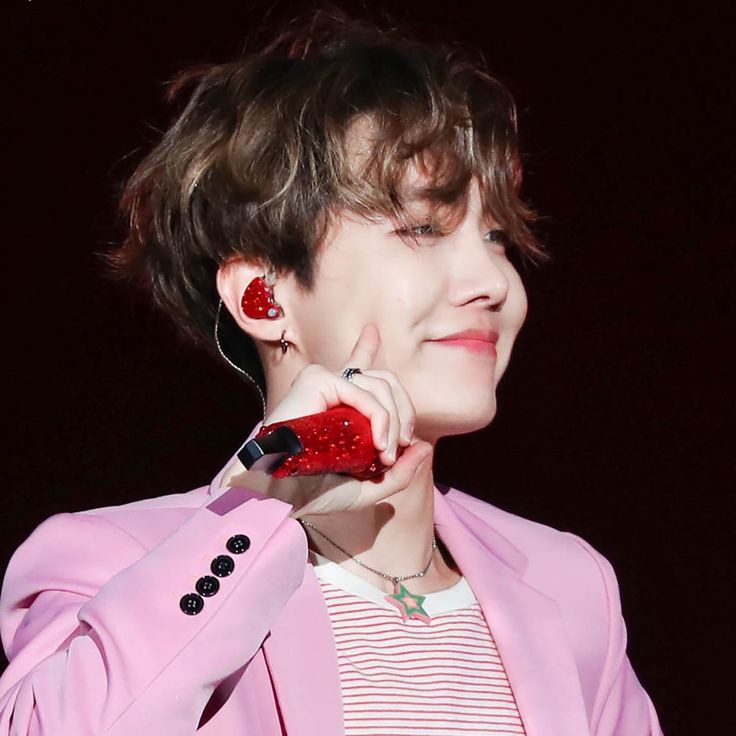 J-hope (防彈少年團)的幕後花絮