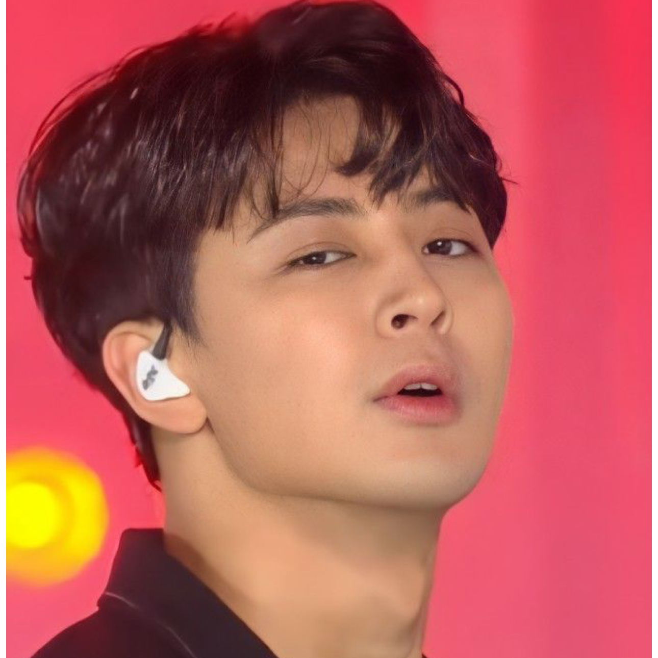 Latest photo of SONG (iKON)