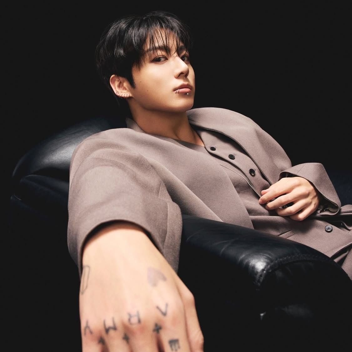 Latest photo of Jungkook (BTS)