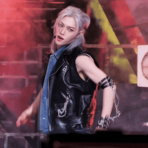 Latest photo of Felix (Stray Kids)