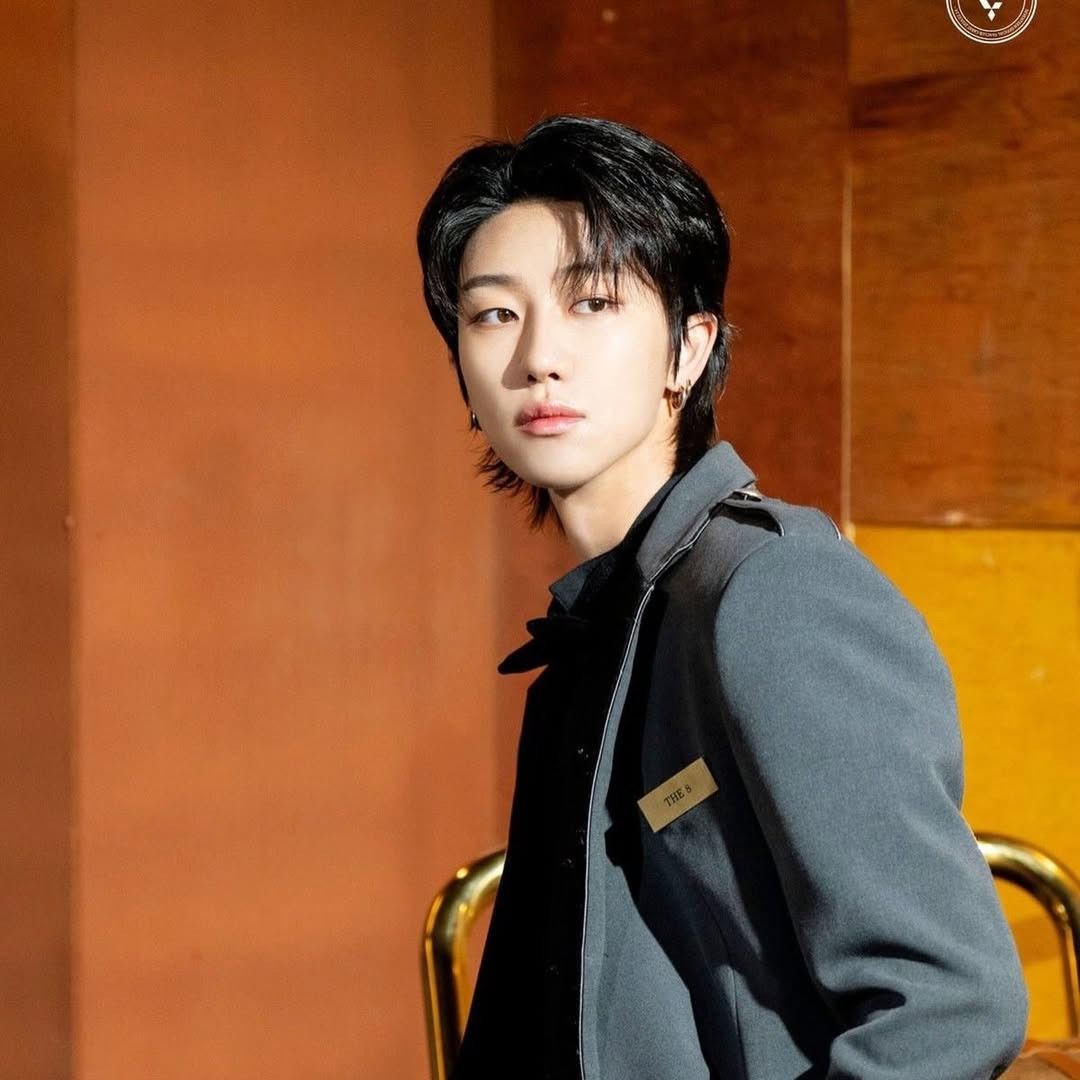 Behind-the-scenes cut of The 8 (SEVENTEEN)