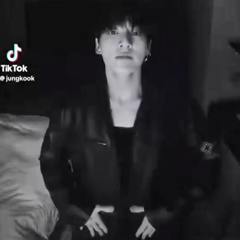 ジョングク (BTS)の舞台裏ショット