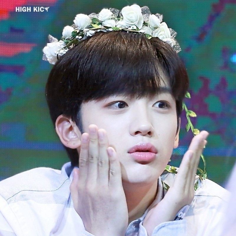 Recent activity shot of Kim Yohan (WEi)