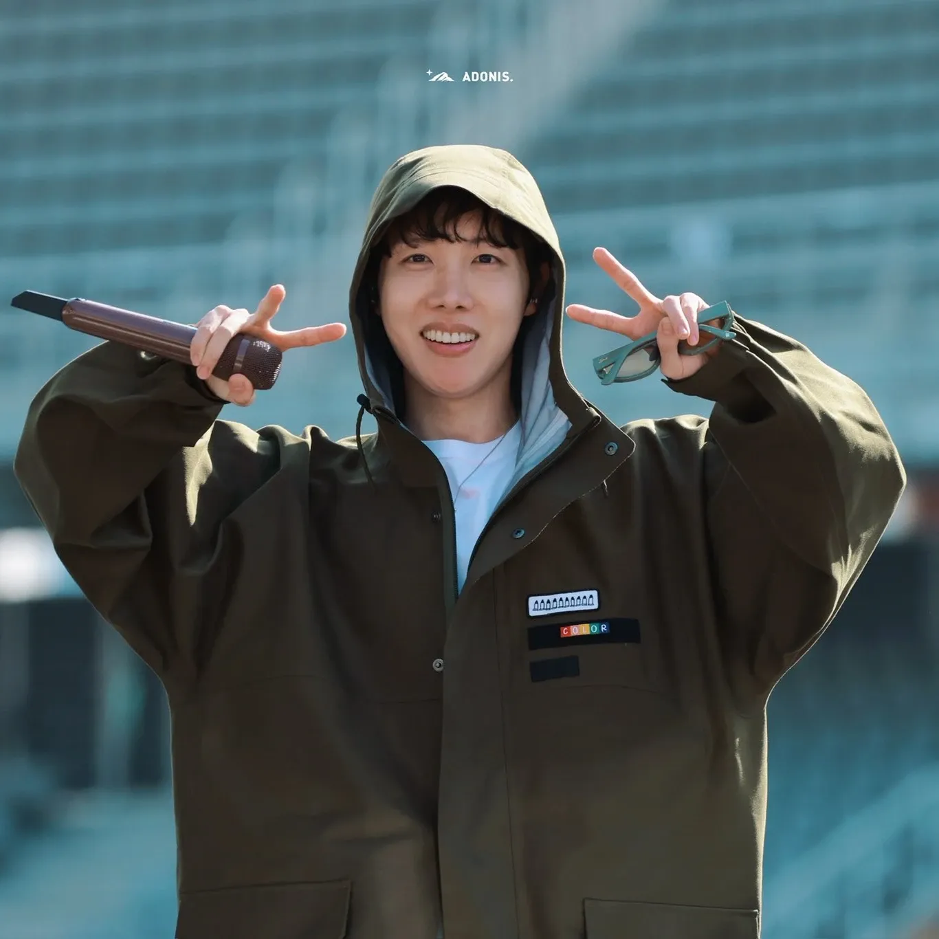 Foto terbaru j-hope (BTS)