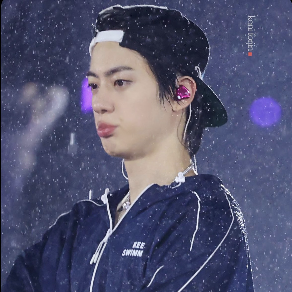 Foto terbaru Jin (BTS)